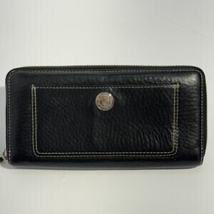 Coach Zip Around Black Pebbled Leather Wallet with Lilac Inside, VGC